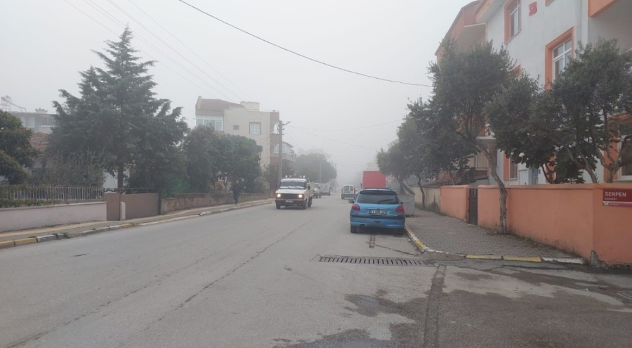 Balıkesir'de yoğun sis etkili oldu