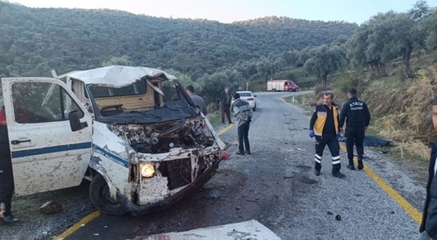 Aydın'da freni boşalan kamyonet devrildi!