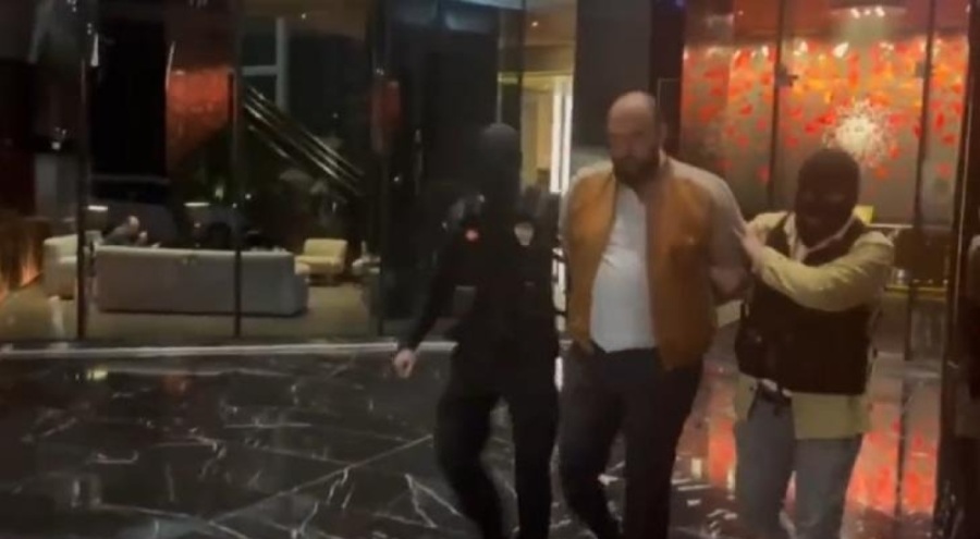 Bakan Yerlikaya duyurdu: Mavi bültenle aranan uyuşturucu kartelinin yöneticisi yakalandı