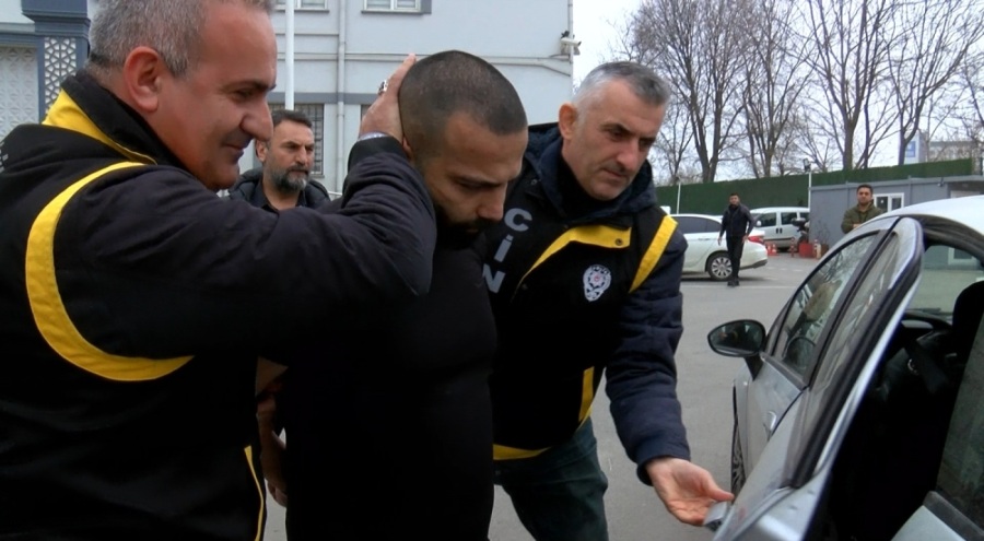 Bursa'da ev arkadaşını öldürüp kafasını buzdolabında saklamıştı! Yeni gelişme
