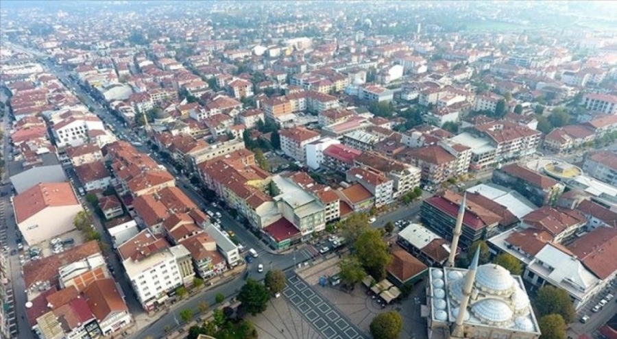 Düzce'de sis etkisini gösterdi