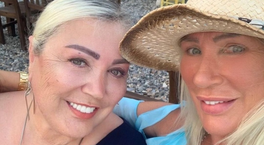 Seda Sayan'ın ablası da bıçak altına yattı