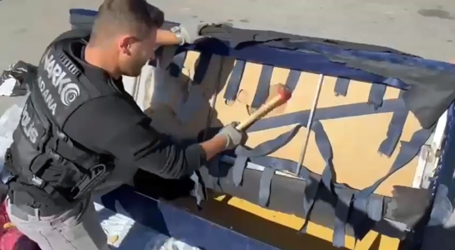 Kamyondaki çekyata gizlenmiş 13 kilo uyuşturucuyu 'Barbara' buldu! Sürücü tutuklandı