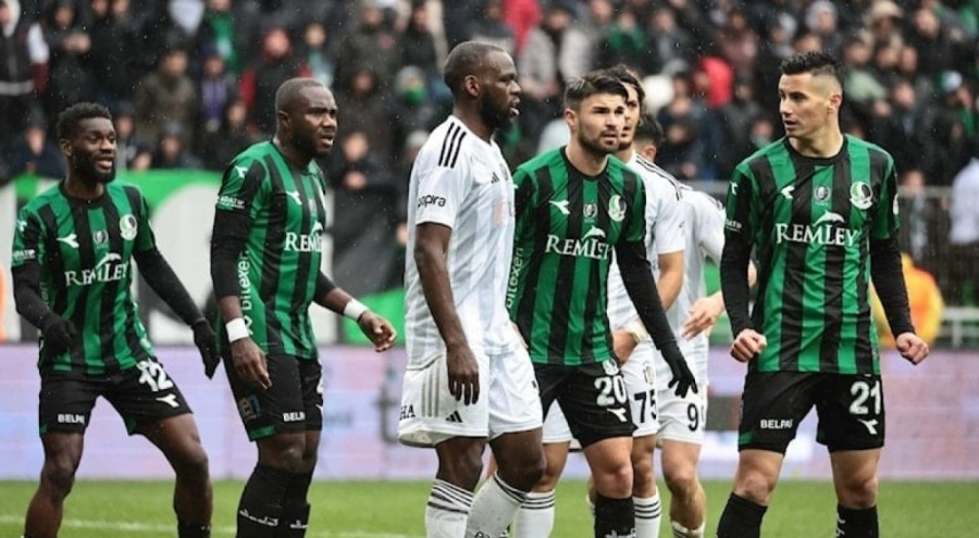 Beşiktaş'tan 3 oyuncu için sakatlık açıklaması geldi