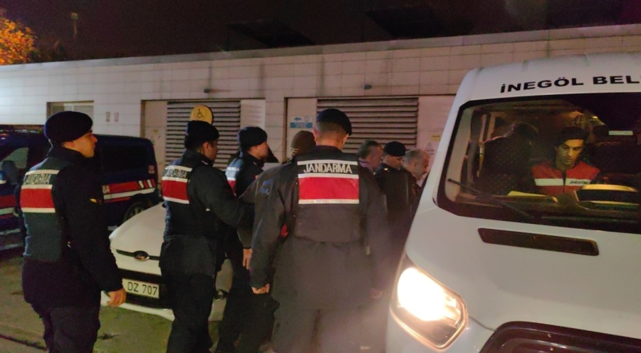 Bursa'da, 5 kaçak göçmen yakalandı