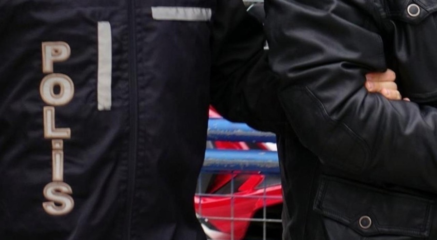 İstanbul'da eş zamanlı terör operasyonu: 13 gözaltı