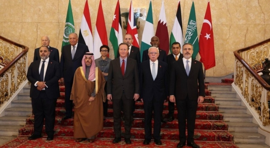 Bakan Fidan temaslarda bulunmak üzere İngiltere'de