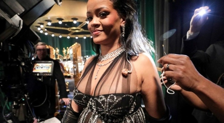 Marka işbirliği nedeniyle Rihanna tepki çekti