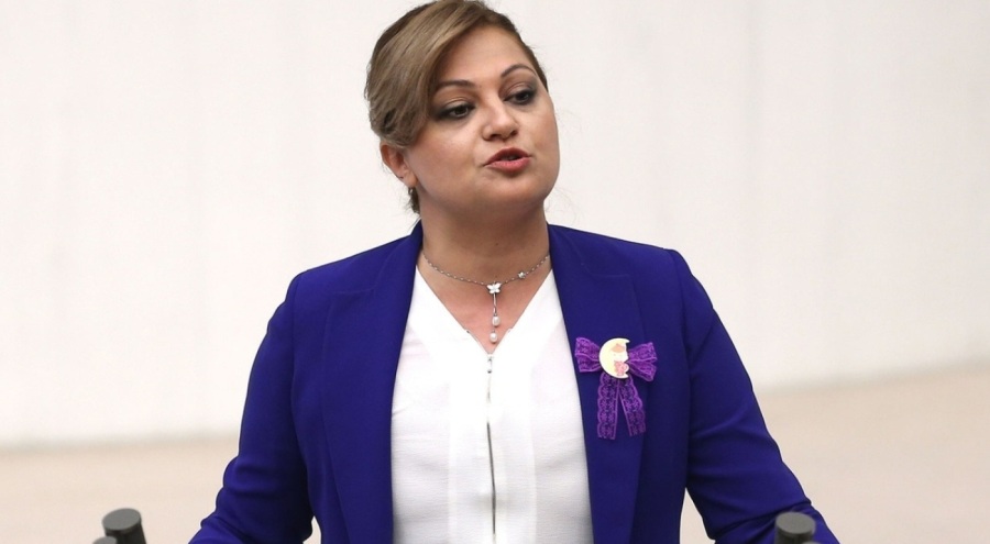 CHP'li Köksal'dan şiddet gören kadınlara "meşru müdafaa hakkı" tanınmasına yönelik kanun teklifi!