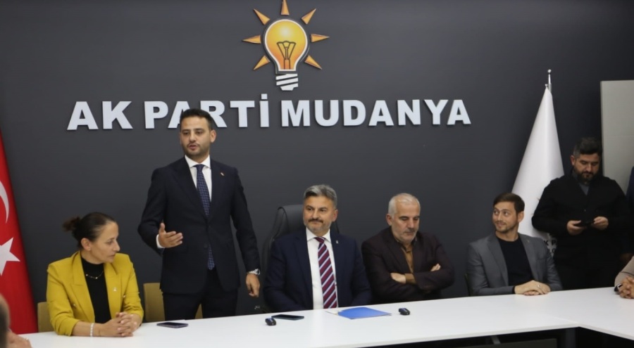 Gökhan Dinçer AK Parti Mudanya Belediye Başkanlığı'na aday oldu