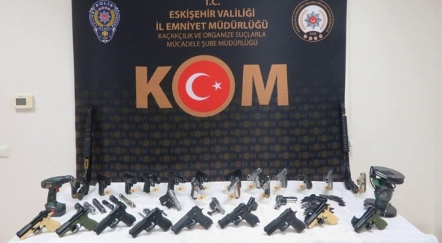 Yasa dışı silah ticareti operasyonu