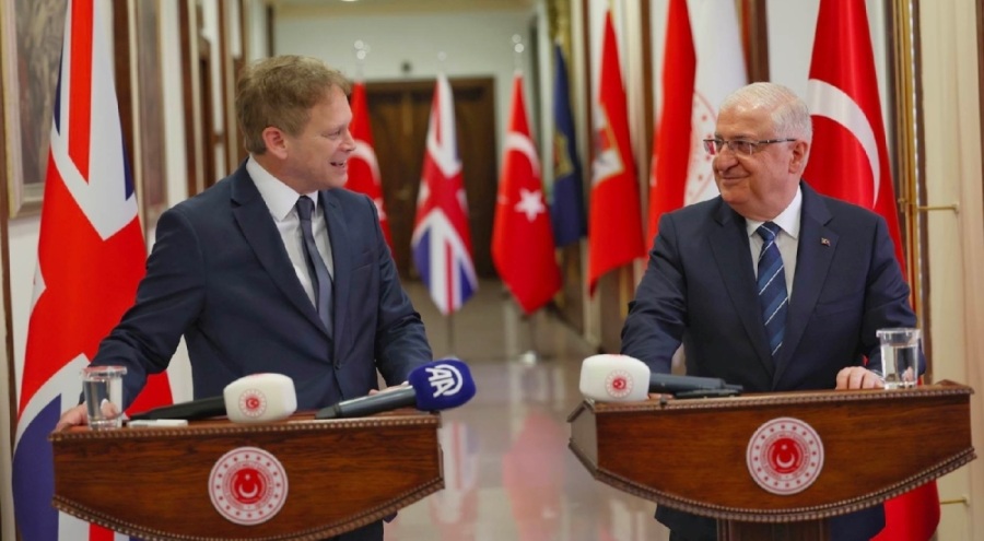 Bakan Güler, Birleşik Krallık Savunma Bakanı Shapps ile görüştü