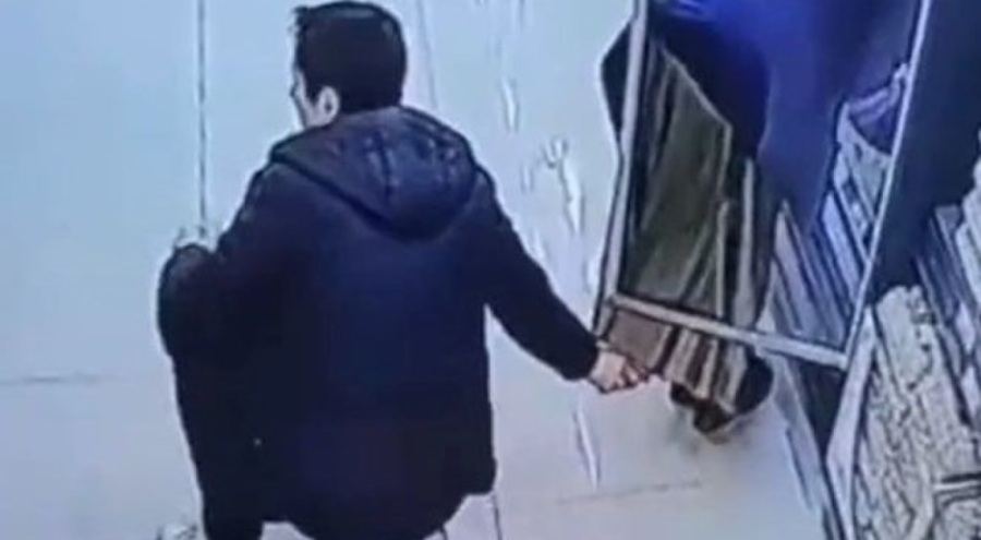 Kadınların etek altı görüntüsünü çekmişti! Komiserin cezası belli oldu