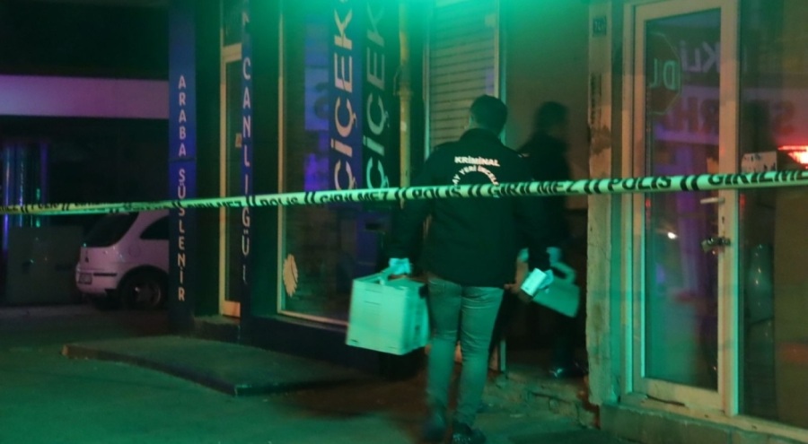 Evde çıkan silahlı kavgada 2 kişi öldürüldü