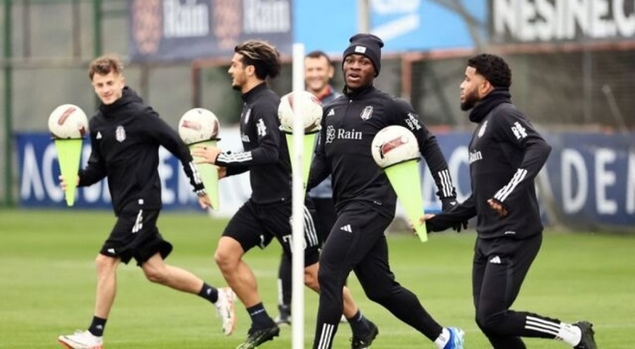 Beşiktaş'ın kamp kadrosu belli oldu