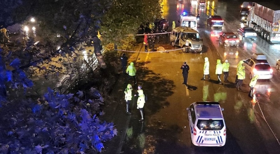 Feci kaza! 3 çocuk öldü, 4 kişi yaralandı