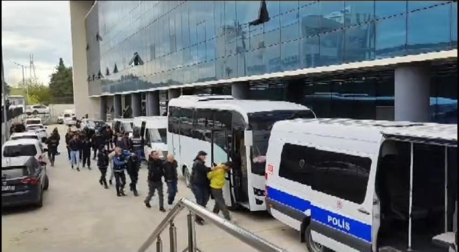 Bursa'da uyuşturucu operasyonu! Çok sayıda gözaltı