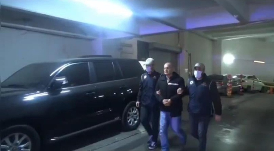 FETÖ üyeliğinden aranıyordu! Özel kalem müdürü yakalandı