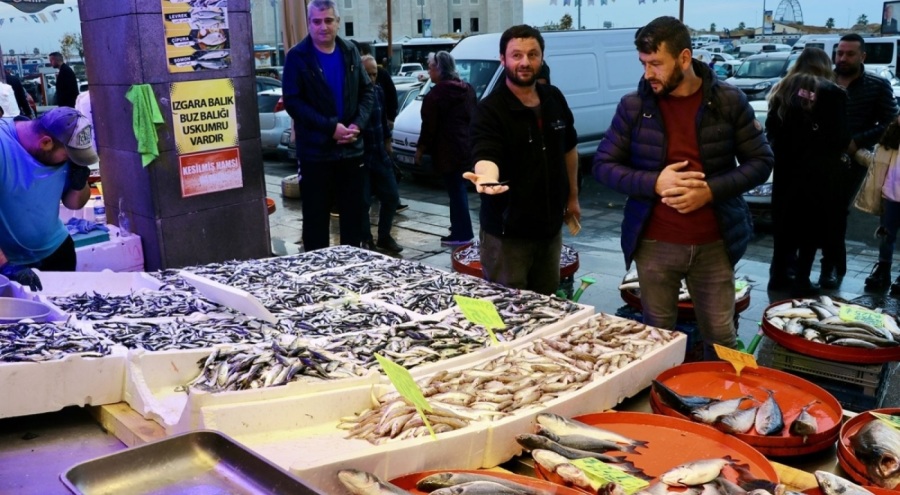 Trabzon'da hamsinin kilogramı 35 lira