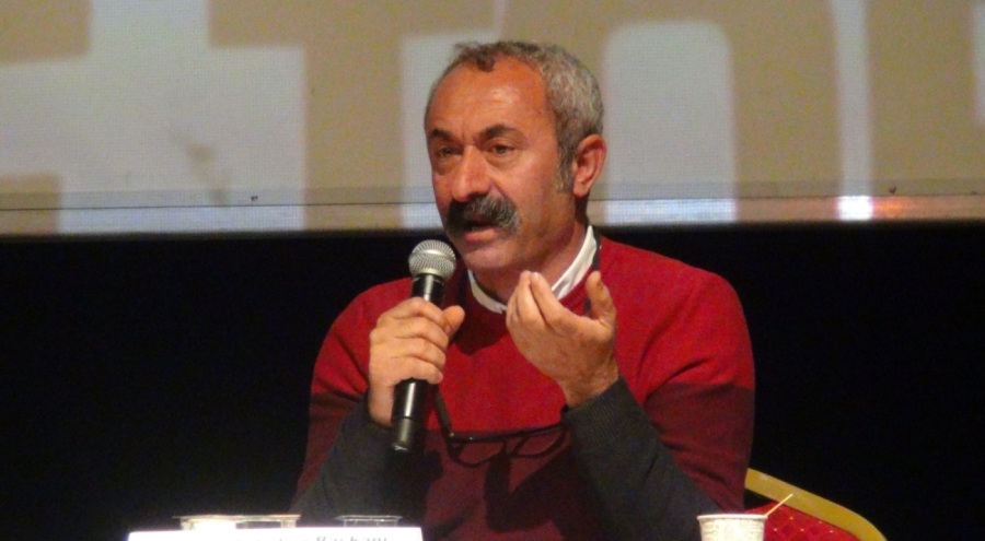 Bursa'da konuşan CHP'li Maçoğlu: Kalın asfaltlar ile onlarca kat bina yapmak yerel yönetim ise bizden daha iyi yapıyorlar