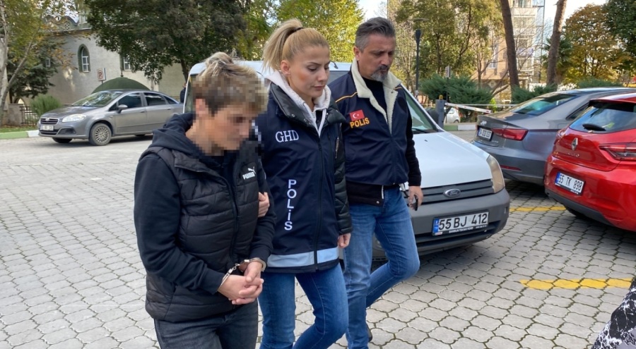 Karadeniz'de göçmen kaçakçılığı! 3 gözaltı