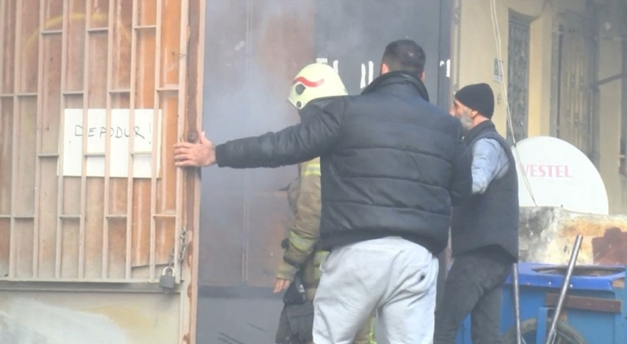 İstanbul'da 5 katlı binada kundaklama iddiası