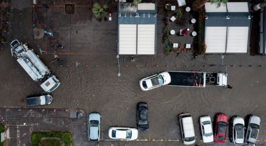 Deniz taşkınlarına karşı kum torbalı önlem çağrısı!
