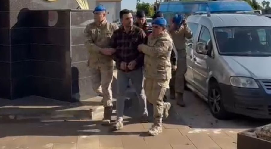 Borç cinayeti! Kadının boğazını kesti