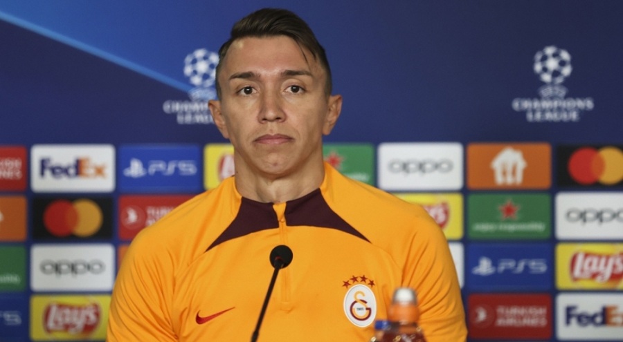 Muslera'dan İngiliz gazeteciye atmosfer yanıtı: Keyfini çıkarın