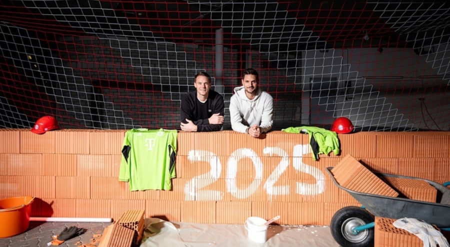 Bayern Münih, Manuel Neuer ve Sven Ulreich'ın sözleşmelerini uzattı