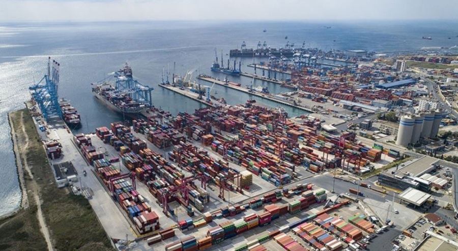 Dış ticaret açığı ekim ayında azaldı