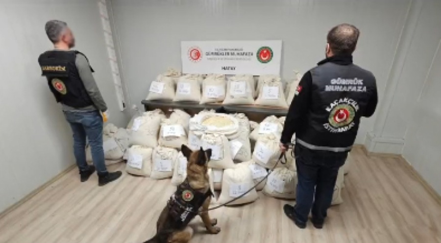 Bakanlık ve MİT operasyonuyla Hatay'da 1,2 ton uyuşturucu hap ele geçirildi