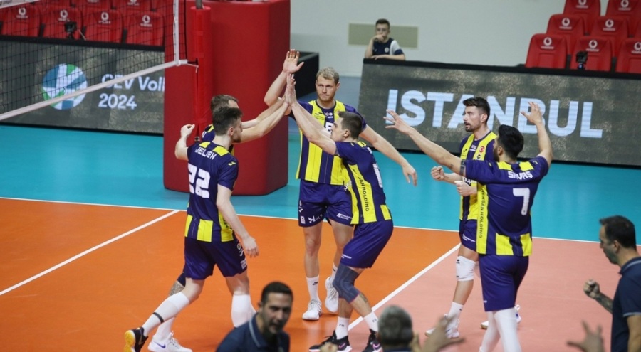 Fenerbahçe, CEV Kupası'nda çeyrek finale çıktı