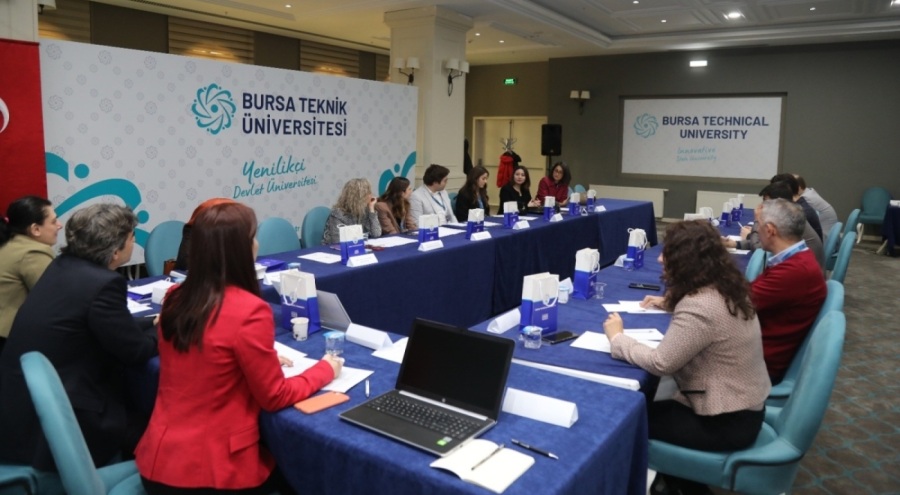 BTÜ'de Kariyer Merkezleri Çalıştayı yapıldı