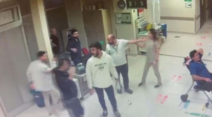 Doktora silahlı tehdide üst sınırdan 6 yıl 4 ay hapis