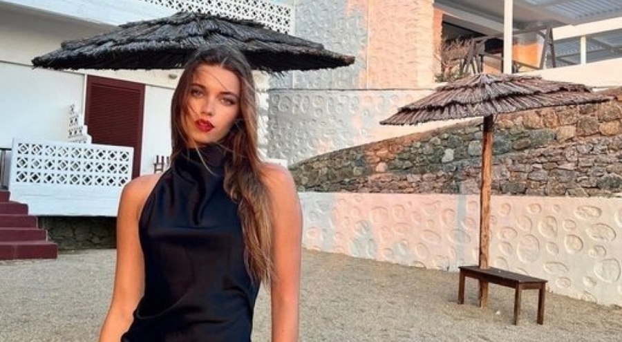 Afra Saraçoğlu'nu sinirlendiren soru!