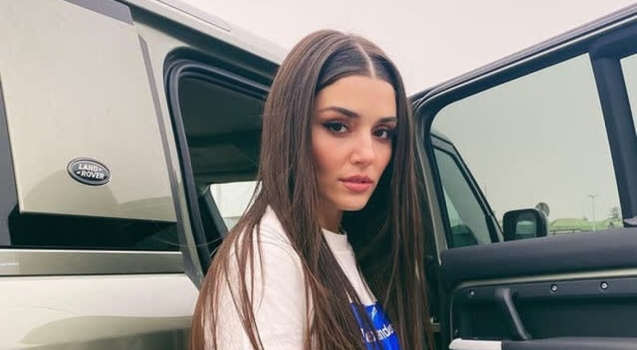 Hande Erçel, Suudi Arabistan tarzıyla olay oldu!