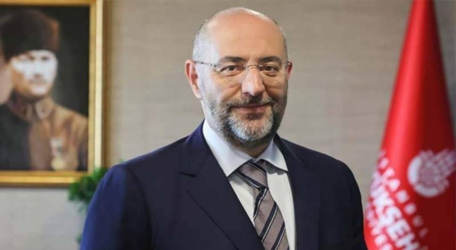 Buğra Gökce, adaylık için İBB'den istifa etti