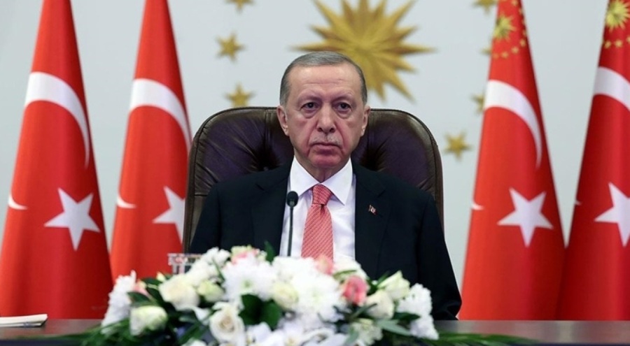 Cumhurbaşkanı Erdoğan'dan şehit polisin ailesine taziye mesajı