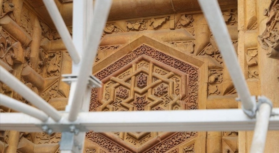 Divriği Ulu Camii ve Darüşşifası'ndaki restorasyonda sona yaklaşıldı