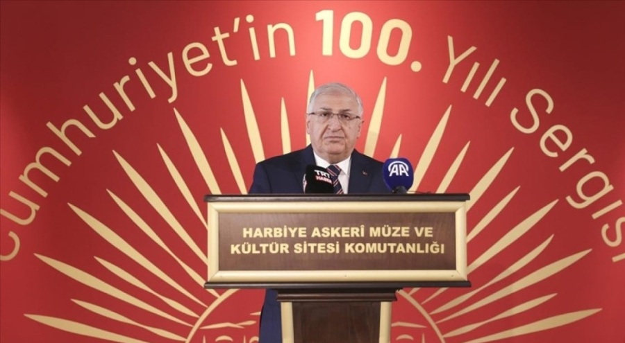 Milli Savunma Bakanı Güler, Cumhuriyet'in 100. Yılı Sergisi'ni açtı