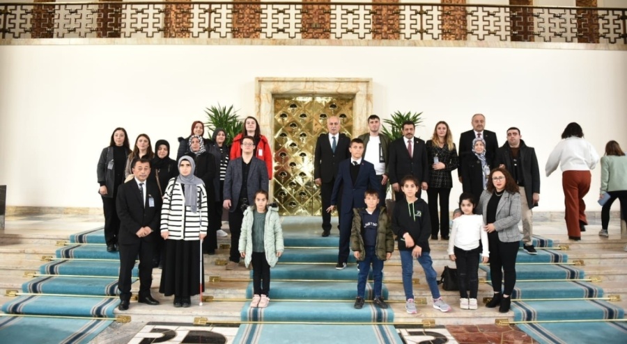 Engelli öğrenciler, TBMM'de ağırlandı