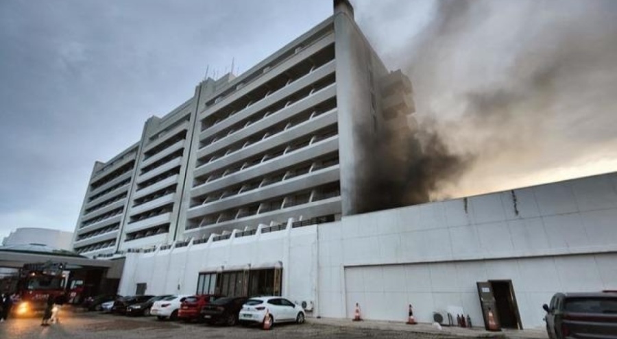 Kuşadası'nda lüks otelde korkutan yangın! Herkes tahliye edildi