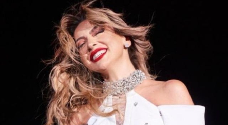 Hadise'nin yüzündeki değişim dikkatlerden kaçmadı