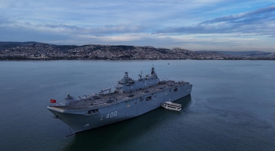 TCG Anadolu, Kocaeli'ye geldi