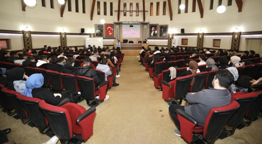 İnegöl'de Sosyal Girişimcilik Eğitimi gerçekleştirildi
