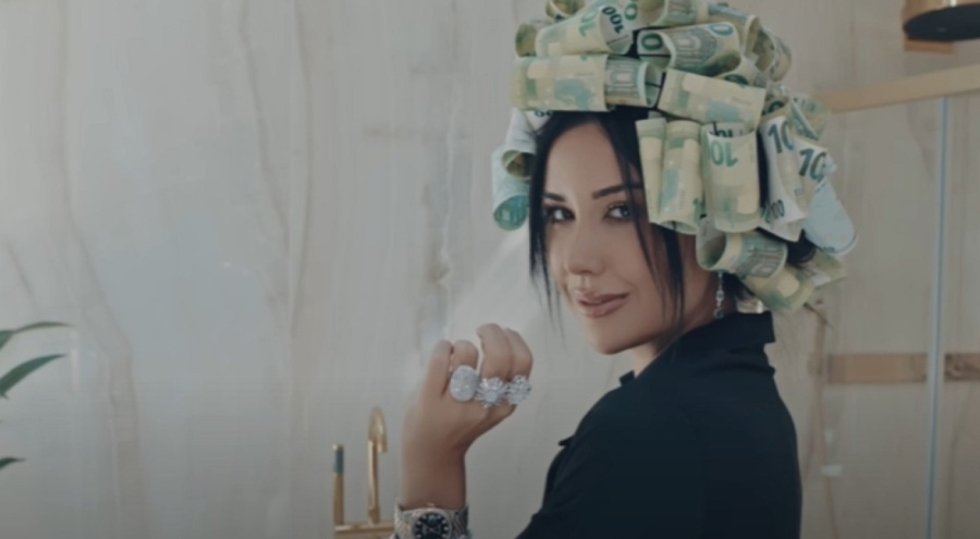 Dilan Polat'ın "Enerji" şarkısına 9/ 8 lik Roman uyarlama