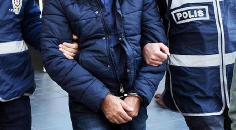 Balıkesir'de aranan 5 şahıs yakalandı