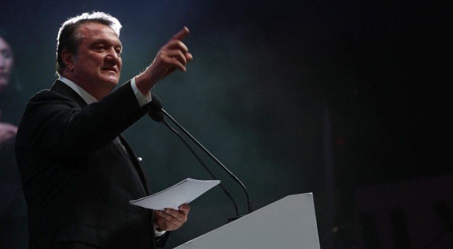 Beşiktaş'ın yeni başkanı Hasan Arat!