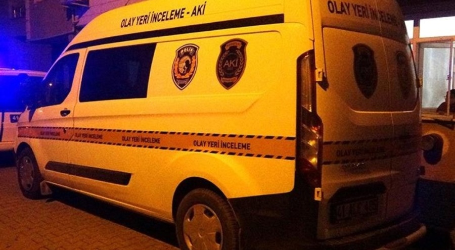 Kayınpeder, damadını ve kardeşini vurdu